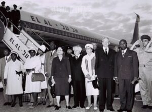 De la Loi-Cadre à l’Indépendance : Le tournant décisif de la vie politique gabonaise (1956-1960)