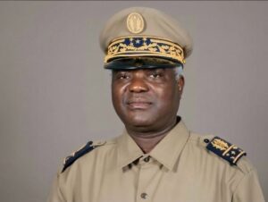 Gaston Félicien Olouna Mouba : Un grand serviteur de l’État au cœur noble